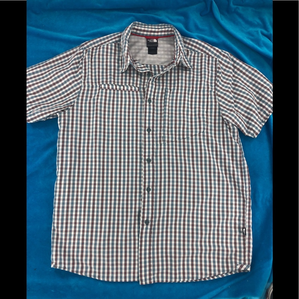 The North Face Short Sleeve Button Front Shirt sz L